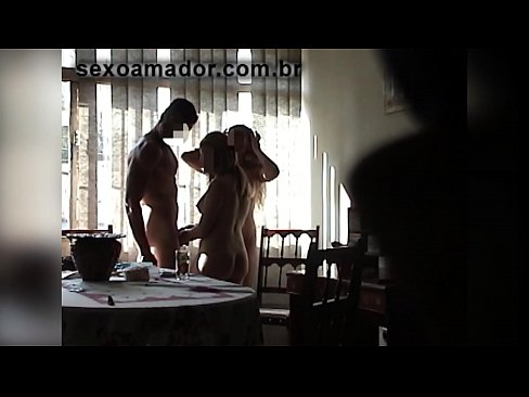 ❤️ Секс приятели канят гигантски мъж и тройка с него Супер секс в bg.sexafinkarasskaz.ru ☑